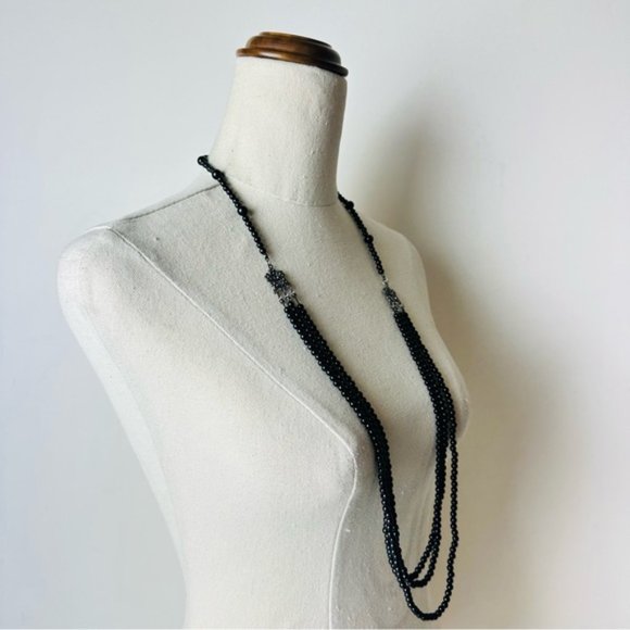 Vintage Lovely Multi Strands Black Long statement Necklace - Picture 7 of 9
